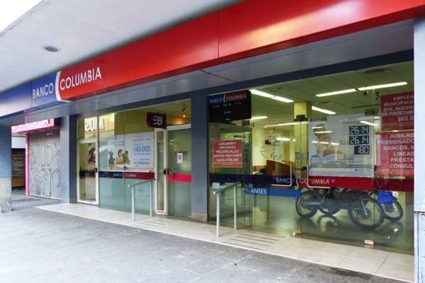 Banco Columbia Posadas